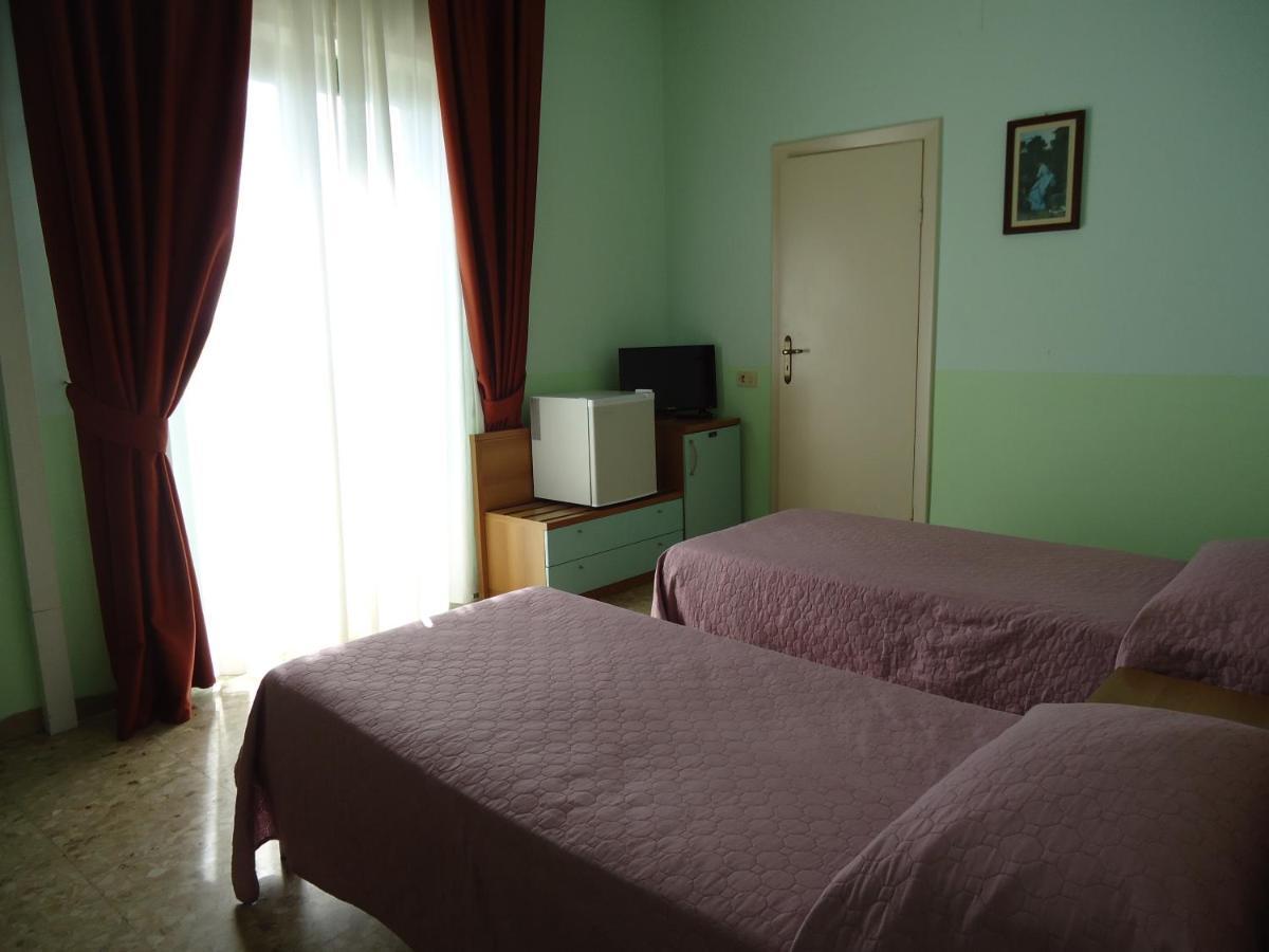 Motel Boston Silvi Marina Ngoại thất bức ảnh