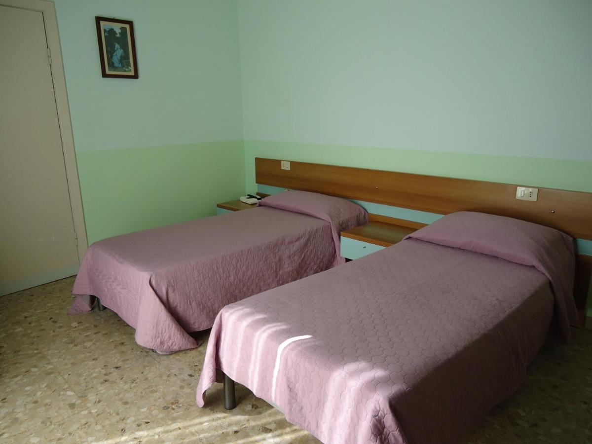 Motel Boston Silvi Marina Ngoại thất bức ảnh