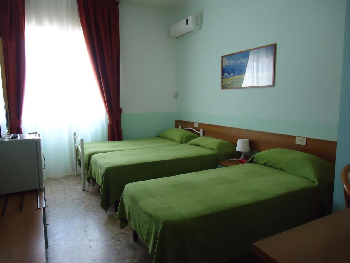 Motel Boston Silvi Marina Ngoại thất bức ảnh